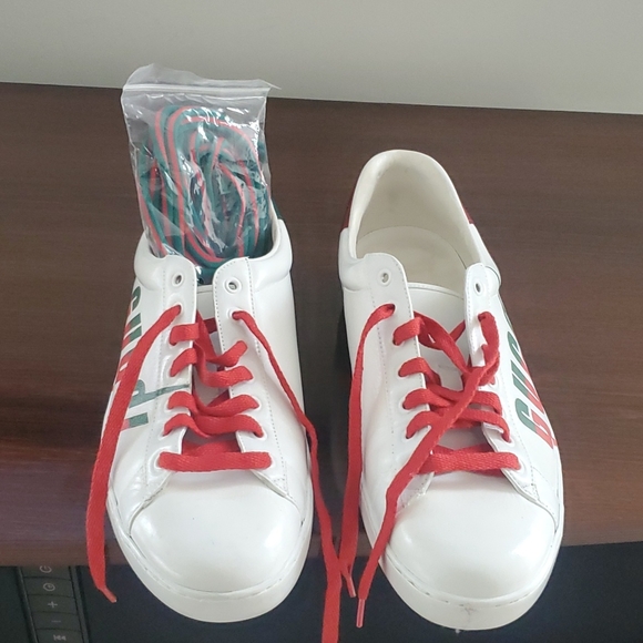 Gucci shoes - Picture 2 of 5